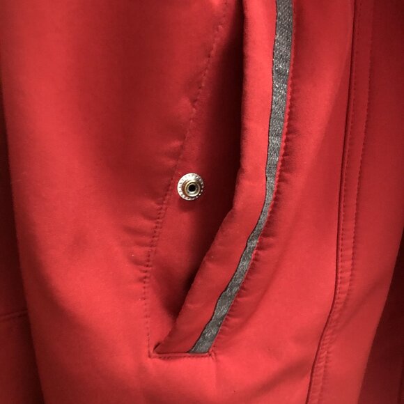 London Fog Red Fleece-Lined Raincoat with Detachable Hood – XL - Picture 5 of 6